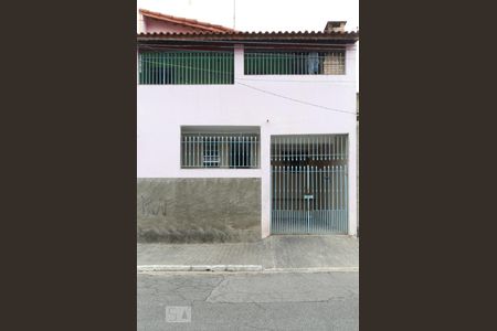 Fachada de casa à venda com 2 quartos, 68m² em Vila Constança, São Paulo