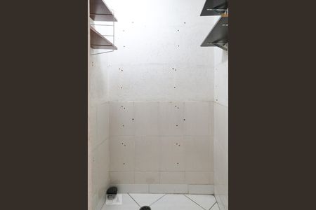 Casa à venda com 68m², 2 quartos e 1 vaga Casa à venda com 68m², 2 quartos e 1 vagaDispensa