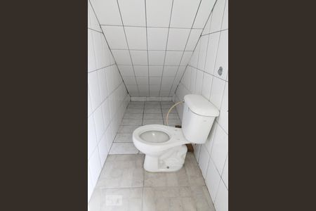 Casa à venda com 68m², 2 quartos e 1 vaga Casa à venda com 68m², 2 quartos e 1 vagaBanheiro de serviço