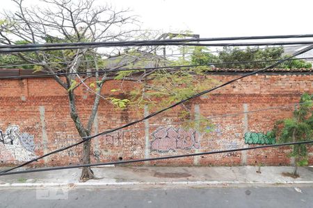 Casa à venda com 68m², 2 quartos e 1 vaga Casa à venda com 68m², 2 quartos e 1 vagaVista da varanda