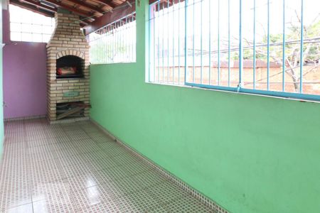 Casa à venda com 68m², 2 quartos e 1 vaga Casa à venda com 68m², 2 quartos e 1 vagaVaranda gourmet