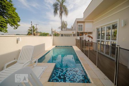 Casa de condomínio à venda com 115m², 3 quartos e 2 vagasÁrea comum - Piscina