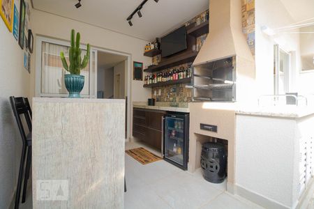 Casa de condomínio à venda com 115m², 3 quartos e 2 vagasChurrasqueira