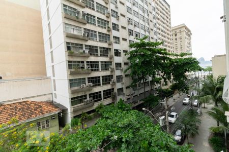 Apartamento para alugar com 90m², 3 quartos e sem vagaVISTA JANELA SALA