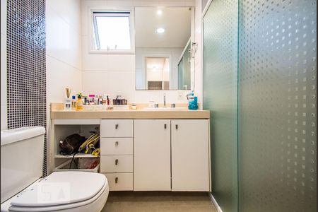 Apartamento à venda com 142m², 3 quartos e 2 vagasBanheiro da Suíte 2