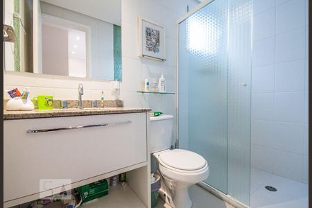 Apartamento à venda com 142m², 3 quartos e 2 vagasBanheiro da Suíte 1