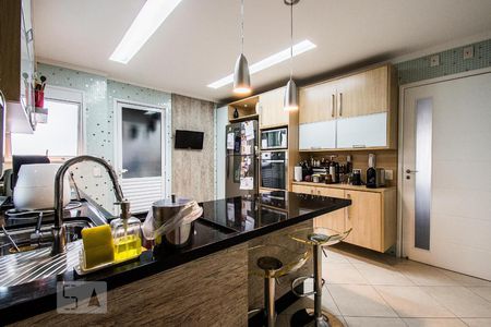 Apartamento à venda com 142m², 3 quartos e 2 vagasCozinha