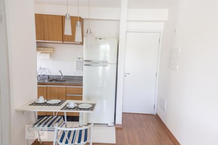 Studio para alugar com 37m², 1 quarto e 1 vaga Studio para alugar com 37m², 1 quarto e 1 vagaSala