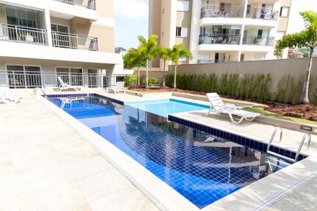 Studio para alugar com 37m², 1 quarto e 1 vaga Studio para alugar com 37m², 1 quarto e 1 vagaPiscina