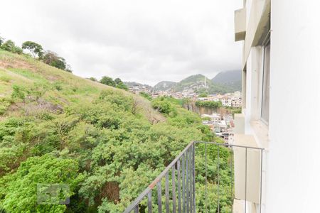 Apartamento à venda com 89m², 2 quartos e 1 vagaVaranda Sala