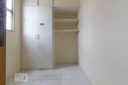 Apartamento para alugar com 75m², 3 quartos e 1 vagaQuarto