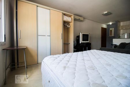 Quarto de kitnet/studio para alugar com 1 quarto, 41m² em Jardim Botânico, Porto Alegre