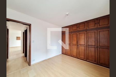 Apartamento para alugar com 105m², 3 quartos e 1 vaga Apartamento para alugar com 105m², 3 quartos e 1 vagaQuarto 2