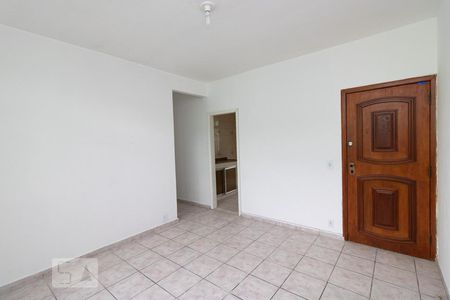 Sala de apartamento para alugar com 2 quartos, 45m² em Quintino Bocaiúva, Rio de Janeiro