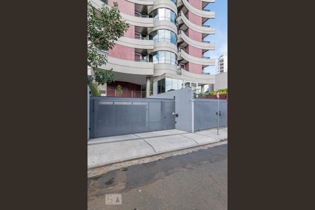 Apartamento à venda com 96m², 2 quartos e 2 vagasFachada