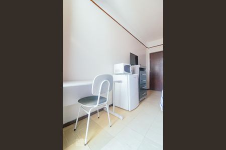 Studio para alugar com 25m², 1 quarto e sem vaga Studio para alugar com 25m², 1 quarto e sem vagaKitnet