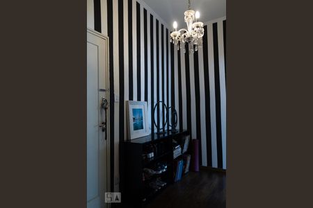 Apartamento à venda com 140m², 3 quartos e sem vaga Apartamento à venda com 140m², 3 quartos e sem vagaHall de Entrada