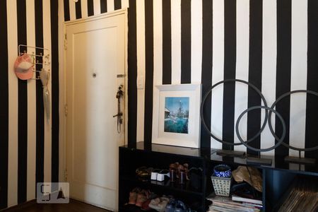 Apartamento à venda com 140m², 3 quartos e sem vaga Apartamento à venda com 140m², 3 quartos e sem vagaHall de Entrada