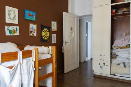 Apartamento à venda com 140m², 3 quartos e sem vaga Apartamento à venda com 140m², 3 quartos e sem vagaQuarto 1