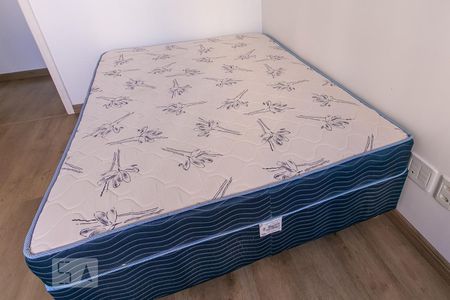 Apartamento para alugar com 80m², 2 quartos e sem vagaDetalhe Quarto