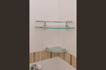 Apartamento para alugar com 80m², 2 quartos e sem vagaDetalhe banheiro