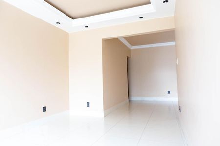 Casa para alugar com 136m², 3 quartos e 1 vaga Casa para alugar com 136m², 3 quartos e 1 vagaSala