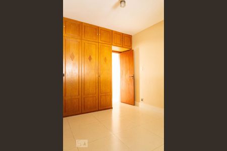 Casa para alugar com 136m², 3 quartos e 1 vaga Casa para alugar com 136m², 3 quartos e 1 vagaQuarto 1