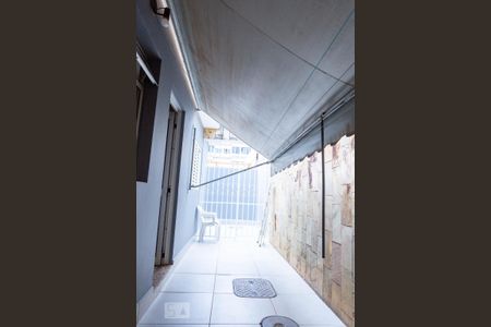 Casa para alugar com 136m², 3 quartos e 1 vaga Casa para alugar com 136m², 3 quartos e 1 vagaÁrea Comum - Quintal