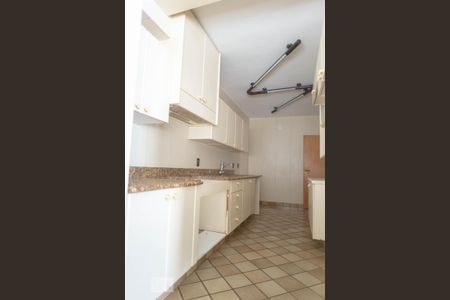 Casa para alugar com 136m², 3 quartos e 1 vaga Casa para alugar com 136m², 3 quartos e 1 vagaCozinha