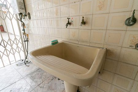 Casa à venda com 200m², 3 quartos e 5 vagasÁrea de Serviço