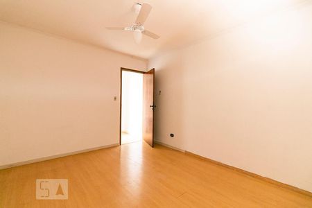 Casa à venda com 200m², 3 quartos e 5 vagasQuarto 3