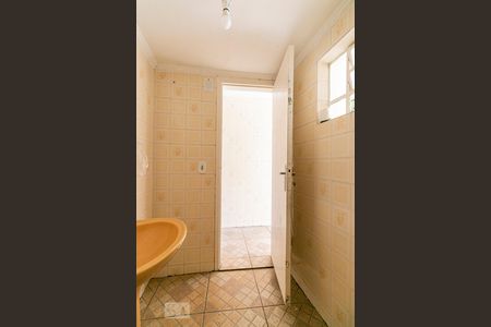 Casa à venda com 200m², 3 quartos e 5 vagasBanheiro de Serviço