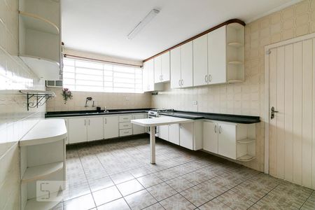 Casa à venda com 200m², 3 quartos e 5 vagasCozinha