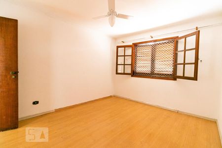 Casa à venda com 200m², 3 quartos e 5 vagasQuarto 3