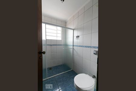 Casa à venda com 200m², 3 quartos e 5 vagasBanheiro 2