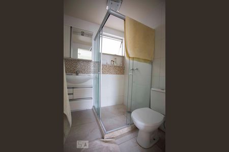 banheiro suíte de apartamento à venda com 2 quartos, 72m² em Tijuca, Rio de Janeiro