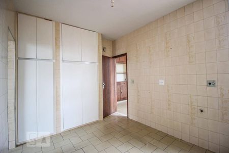 Apartamento para alugar com 220m², 4 quartos e 2 vagasCozinha