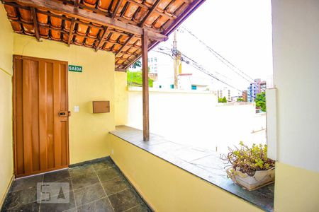 Apartamento para alugar com 220m², 4 quartos e 2 vagasEntrada