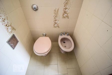 Apartamento para alugar com 220m², 4 quartos e 2 vagasBanheiro Suíte