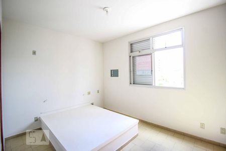 Apartamento para alugar com 220m², 4 quartos e 2 vagasSuíte