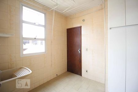 Apartamento para alugar com 220m², 4 quartos e 2 vagasÁrea de Serviço