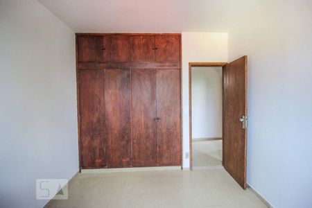 Apartamento para alugar com 220m², 4 quartos e 2 vagasQuarto 2