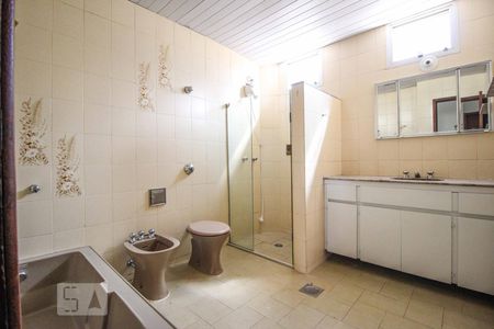 Apartamento para alugar com 220m², 4 quartos e 2 vagasBanheiro Social