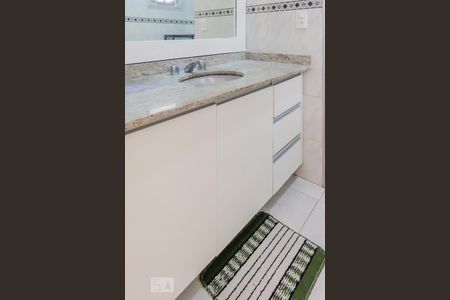 Apartamento para alugar com 48m², 1 quarto e 1 vaga Apartamento para alugar com 48m², 1 quarto e 1 vagaBanheiro suíte