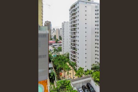 Vista sala  de apartamento para alugar com 1 quarto, 48m² em Itaim Bibi, São Paulo