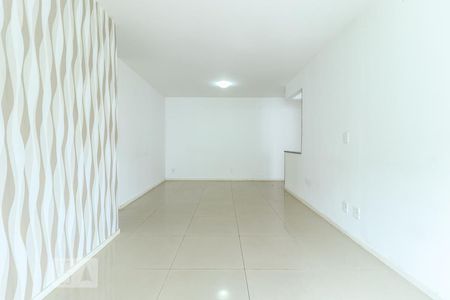 Apartamento à venda com 3 quartos, 75m² em Jacarepaguá, Rio de Janeiro