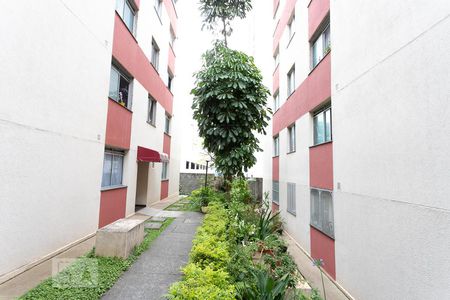 Apartamento à venda com 32m², 2 quartos e 1 vaga Apartamento à venda com 32m², 2 quartos e 1 vagaÁrea comum