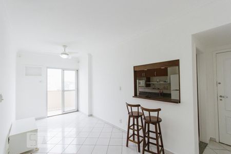 Sala de apartamento para alugar com 2 quartos, 72m² em Jacarepaguá, Rio de Janeiro