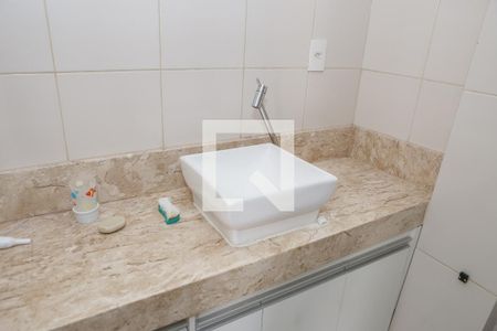 Casa à venda com 390m², 3 quartos e 3 vagasBanheiro da Suíte 2