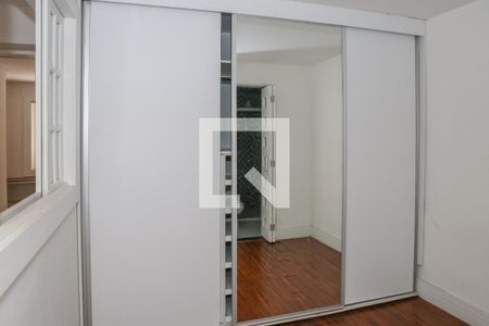 Casa à venda com 390m², 3 quartos e 3 vagasSuíte 3